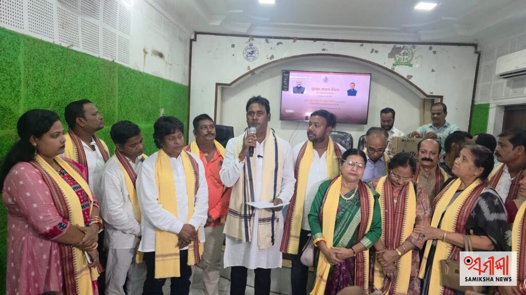 ସ୍ୱାୟତ୍ତ ଶାସନ ଦିବସରେ ବିକାଶକୁ ଗୌଣ, ରାଜନୀତି ମୁଖ୍ୟ: ତାଳଚେରର ଭବିଷ୍ୟତ ନେଇ ନିରବ ବିଧାୟକ, ନଗରପାଳ ଓ ପ୍ରଶାସନ – ସମୀକ୍ଷା ଖବର
