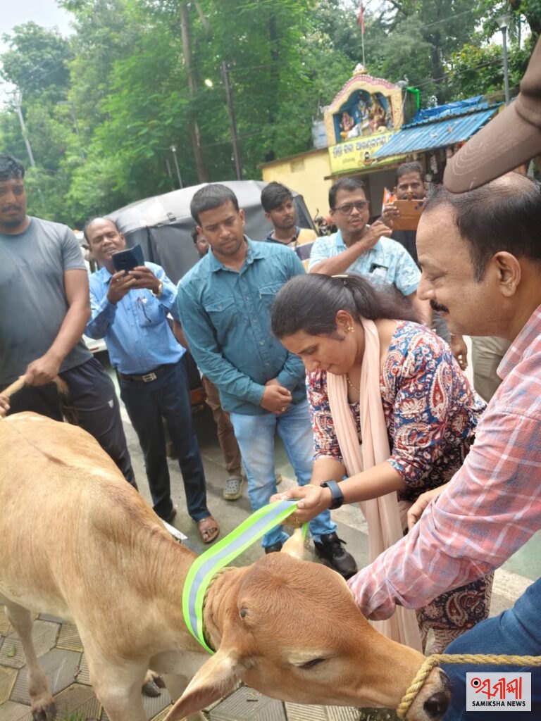 ଗୋ ମାତା ସୁରକ୍ଷା ଯୋଜନା ବେଲ୍ଟ ପିନ୍ଧା ଯିବାର କାର୍ଯ୍ୟର ଶୁଭାରମ୍ଭ – ସମୀକ୍ଷା ଖବର
