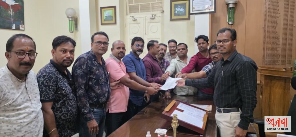 ଜିଲ୍ଲାପାଳଙ୍କୁ ଭେଟିଲା ମୟୂରଭଞ୍ଜ ସାମ୍ବାଦିକ ପରିବାର, ଗଣମାଧ୍ୟମର ମର୍ଯ୍ୟାଦା କ୍ଷୁର୍ଣ୍ଣ କରୁଥିବା ବ୍ୟକ୍ତିମାନଙ୍କ ବିରୋଧରେ ତଦନ୍ତ ସହ କାର୍ଯ୍ୟାନୁଷ୍ଠାନ ନେଇ ଦାବି ପତ୍ର । – ସମୀକ୍ଷା ଖବର