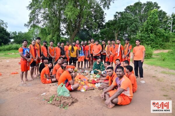 କନ୍ଧମାଳ:ଶେଷ ସୋମବାରରେ ବିଭିନ୍ନ ଶୈବ ପୀଠରେ ହର୍ ହର ମହାଦେବ ଧୂନିରେ କମ୍ପିତ ପରିବେଶ – ସମୀକ୍ଷା ଖବର