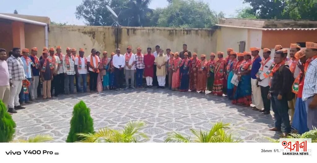 ବିଜେପି କ୍ୟାମ୍ପରେ ଶରଣ ପଶିଲେ ବିଜେଡିର କିଛି ତୁଙ୍ଗନେତା – ସମୀକ୍ଷା ଖବର