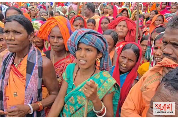 ଆଦିବାସୀ ବହୁଳ ଅଞ୍ଚଳରେ ମଦ ବିରୋଧରେ ମହିଳାଙ୍କ ରଣହୁଙ୍କାର!ହାତରେ ଠେଙ୍ଗା, ମୁହଁରେ ନାରା—‘ବନ୍ଦ ହେଉ ମଦ ଭାଟି’କୋରାପୁଟରେ ମଦ ବିରୋଧୀ ମହିଳାଙ୍କ ମହାରାଲିଅବକାରୀ ବିଭାଗ ଓ ଥାନାରେ ଦେଲେ ଅଭିଯୋଗ; ବନ୍ଦ ନହେଲେ ରାଜରାସ୍ତାକୁ ଓହ୍ଲାଇବା ଚେତାବନୀ – ସମୀକ୍ଷା ଖବର