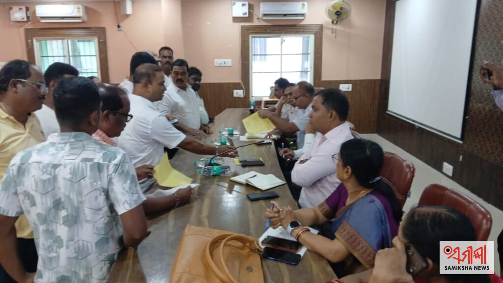 ପିପିଲି ବ୍ଲକରେ ଜିଲ୍ଲାପାଳଙ୍କ ଯୁଗ୍ମ ଶୁଣାଣି ଶିବିର – ସମୀକ୍ଷା ଖବର