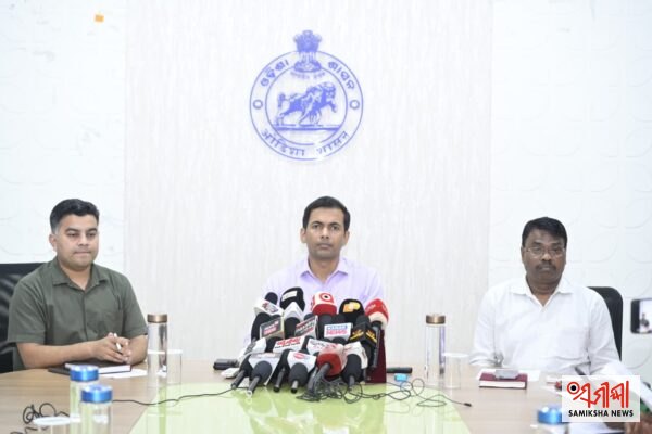 କେନ୍ଦୁଝରରେ ଚୂଡ଼ାନ୍ତ ଭୋଟର ତାଲିକା ପ୍ରକାଶିତ; ଏସ୍.ଆଇ.ଆର୍. ରେ ସହଯୋଗ ପାଇଁ ନାଗରିକମାନଙ୍କୁ ଧନ୍ୟବାଦ ଜଣାଇଲେ ଜିଲ୍ଲାପାଳ – ସମୀକ୍ଷା ଖବର