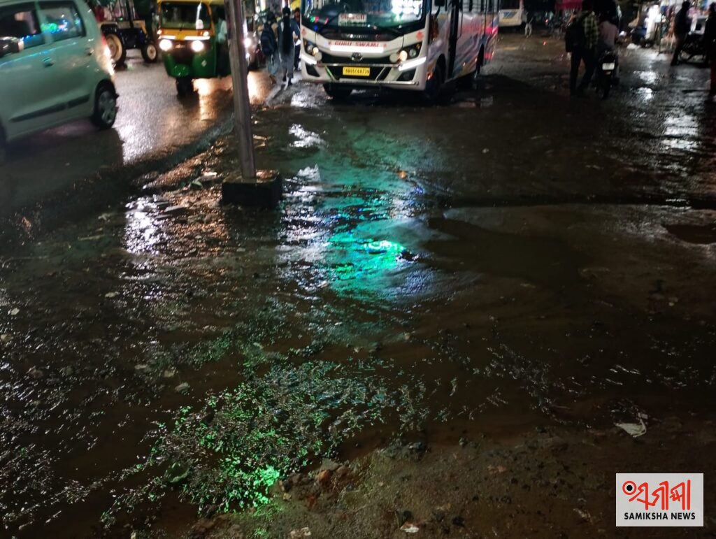 ଜଗତସିଂହପୁର :ବର୍ଷାରେ ବେହାଲ ବସ୍ ଷ୍ଟାଣ୍ଡ – ସମୀକ୍ଷା ଖବର