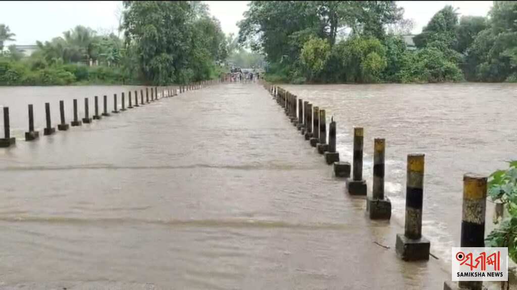 ଲଘୁଚାପ ବର୍ଷାରେ ମାଲକାନଗିରି ବେହାଲ: ୪ ପୋଲ ଉପରେ ୩ ଫୁଟ୍ ପାଣି, NH-326ରେ ଯାତାୟାତ ଠପ୍; ଜନଜୀବନ ବିପର୍ଯ୍ୟସ୍ତ – ସମୀକ୍ଷା ଖବର