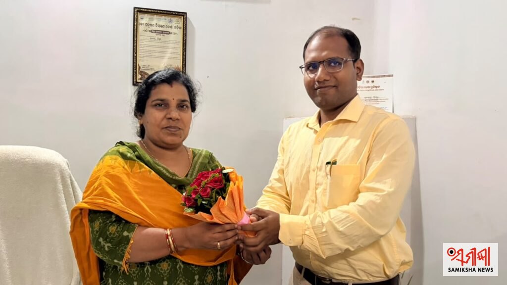 ସୂଚନା ଓ ଲୋକସମ୍ପର୍କ ବିଭାଗ ଯୁଗ୍ମ ନିର୍ଦ୍ଦେଶିକାଙ୍କ ନୂଆପଡ଼ା ଗସ୍ତ – ସମୀକ୍ଷା ଖବର