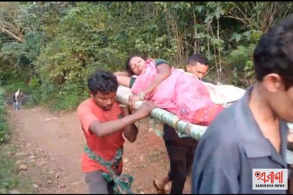 ରାସ୍ତା ନାହିଁ, ଆମ୍ବୁଲାନ୍ସ ନାହିଁ :କାଠ ଖଟିଆରେ ବୁହାହେଲା ରୋଗୀ – ସମୀକ୍ଷା ଖବର
