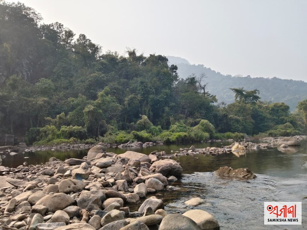 ଶିମିଳିପାଳ ପାଦଦେଶରେ ବେଆଇନ ପଥରଖାଦାନ ତଦନ୍ତ ନେଇ ଏନଏଚଆରସି ର ଜିଲ୍ଲାପାଳଙ୍କୁ ଚିଠି – ସମୀକ୍ଷା ଖବର