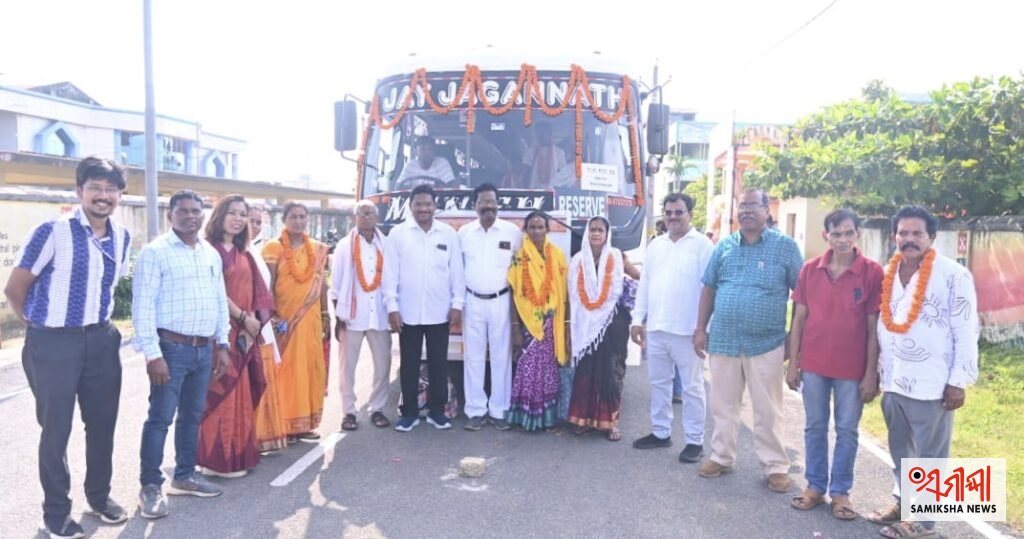 ବରିଷ୍ଠ ନାଗରିକ ତୀର୍ଥଯାତ୍ରା ଯୋଜନାରେ ଅଯୋଧ୍ୟା-ବାରାଣସୀ ଗସ୍ତ: ଜିଲ୍ଲା ପରିଷଦ ଅଧ୍ୟକ୍ଷା ସବୁଜ ପତାକା ଦେଖାଇ କଲେ ଶୁଭାରମ୍ଭ – ସମୀକ୍ଷା ଖବର