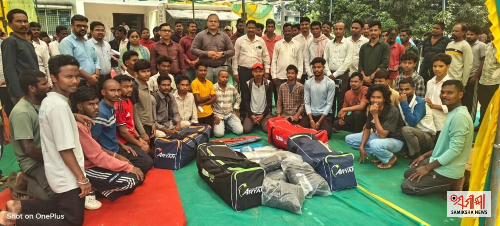 ମାଲକାନଗିରି:ଜିଲ୍ଲା ସ୍ତରୀୟ ମିଳିତ ଅଭିଯୋଗ ଶୁଣାଣି ଶିବିର ଅନୁଷ୍ଠିତ: ୫୨ଟି ଅଭିଯୋଗ ଗ୍ରହଣ, ସାମଗ୍ରୀ ବଣ୍ଟନ – ସମୀକ୍ଷା ଖବର