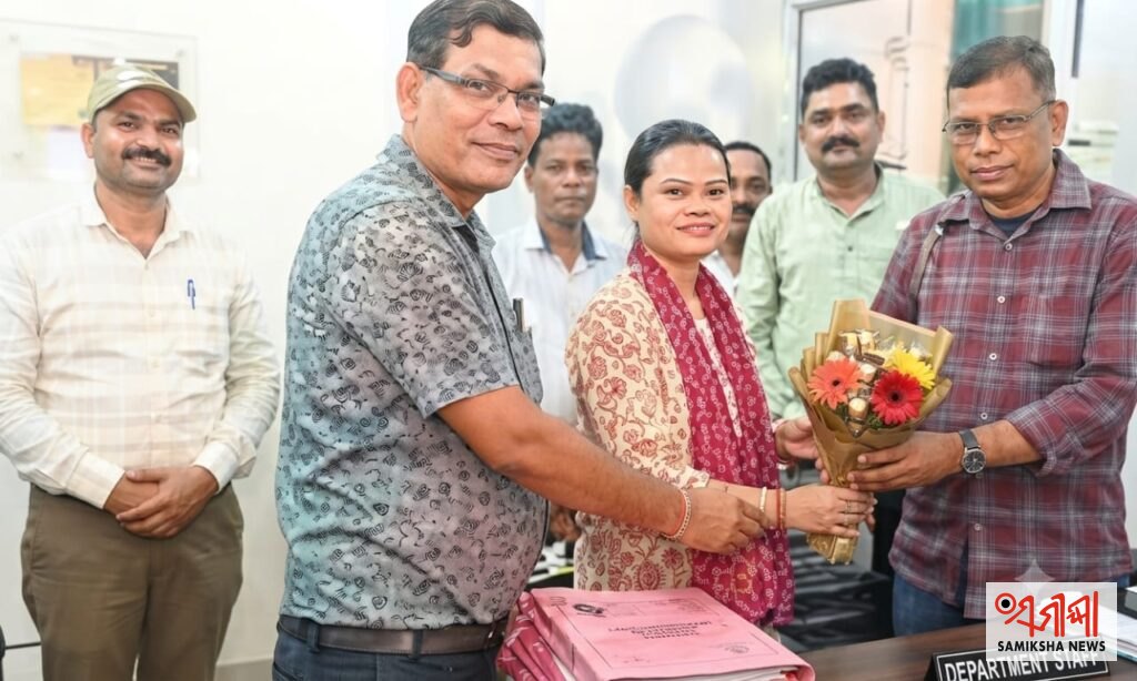 ପାଟଣା ସିଏଚ୍‌ସିରେ ନୂତନ ଗୋଷ୍ଠୀ ସ୍ୱାସ୍ଥ୍ୟ ଅଧିକାରୀ ଡଃ. ସୁବାସ ଚନ୍ଦ୍ର ପାତ୍ରଙ୍କୁ ସ୍ୱାଗତ – ସମୀକ୍ଷା ଖବର