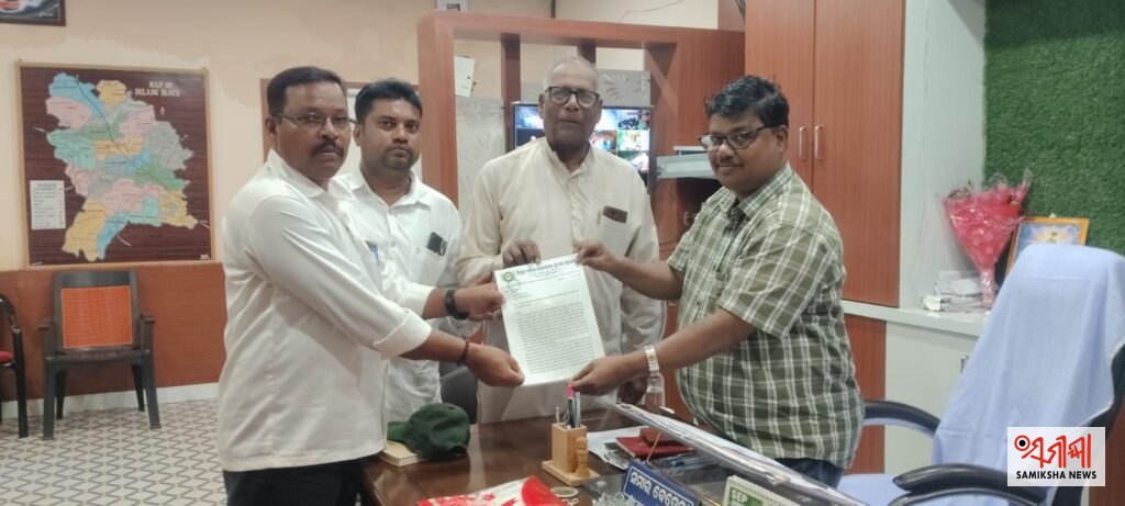 ଟେଲିକମ କମ୍ପାନୀର ଇଣ୍ଟରନେଟ ସେବାରେ ତ୍ରୁଟି: ମନମାନି ବିରୋଧରେ ଉପଭୋକ୍ତା ମହାସଂଘର ଦାବିପତ୍ର ପ୍ରଦାନ – ସମୀକ୍ଷା ଖବର