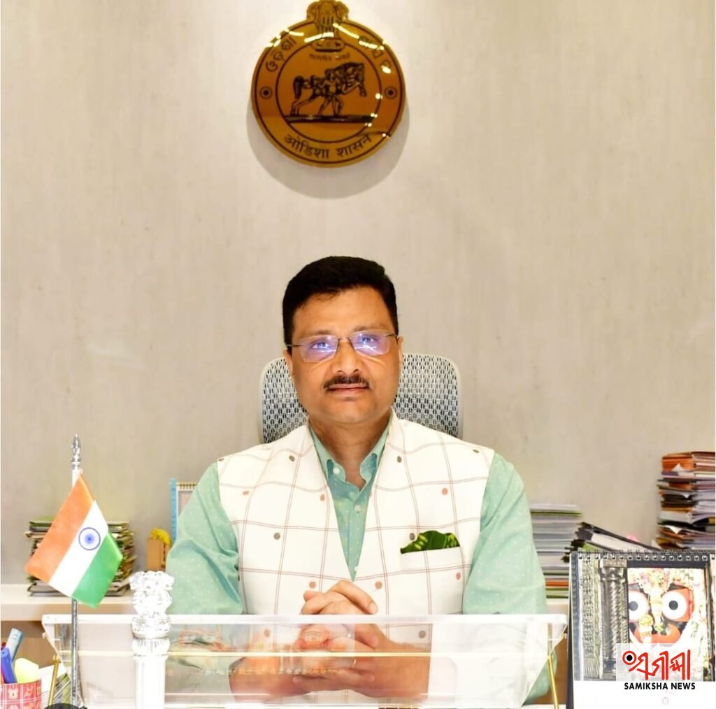 ଓଡ଼ିଆ ଉଚ୍ଚାରଣ ଅନୁରୂପ ସ୍ଥାନନାମର ସଂଶୋଧିତ ଇଂରାଜୀ ବନାନର ସମାନ ଓ ସର୍ବତ୍ର ବ୍ୟବହାର ପାଇଁ ଜିଲ୍ଲାପାଳମାନଙ୍କୁ ରାଜସ୍ୱ ବିଭାଗର କଡ଼ା ନିର୍ଦ୍ଦେଶ – ସମୀକ୍ଷା ଖବର