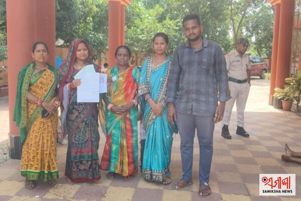 ଖୋରଧା: ୩୦ ବର୍ଷର ବସତି, ଏବେ ବି ଅଧିକାର ଅପେକ୍ଷାରେ ଭୂମିହୀନ ପରିବାର – ସମୀକ୍ଷା ଖବର