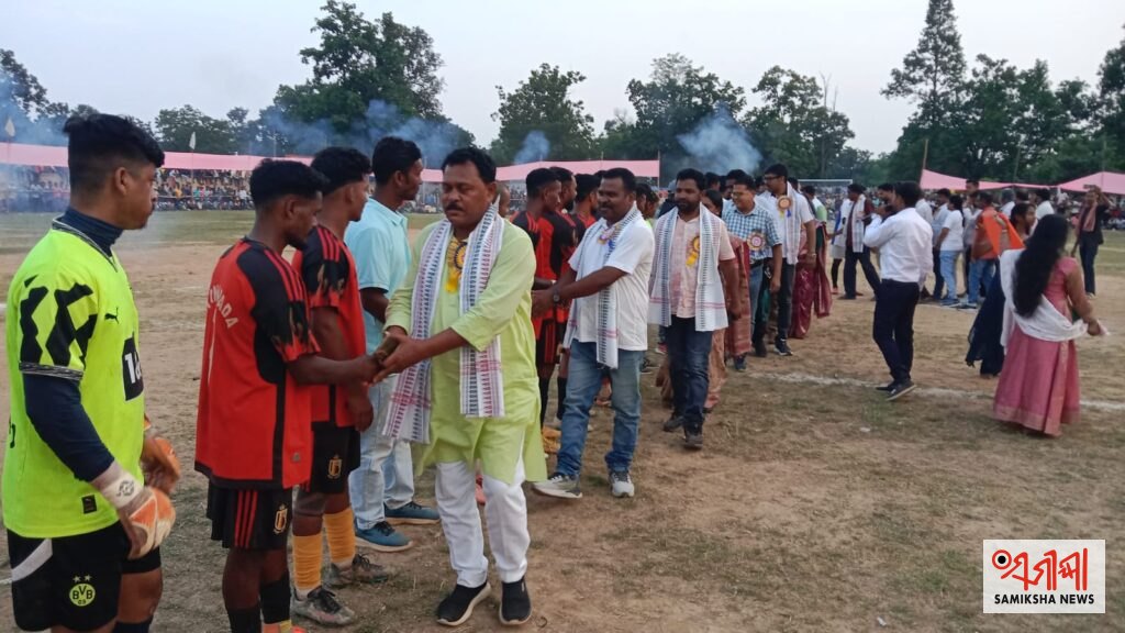 ସୁନ୍ଦରଗଡ: ପାଞ୍ଚ ଦିନିଆ ଫୁଟବଲ ପ୍ରତିଯୋଗିତା ଉଦଯାପିତ। ବନ୍ଧମୁଣ୍ଡା ଫୁଟବଲ ଦଳ ଚମ୍ପିୟାନ – ସମୀକ୍ଷା ଖବର
