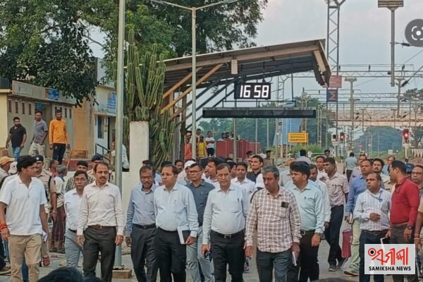 ଦକ୍ଷିଣ-ପୂର୍ଵ ରେଳପଥ ର ମୁଖ୍ୟ ଜିଏମ ଙ୍କ ରାଇରଙ୍ଗପୁର ଓ ବାଦାମପାହାଡ଼ ଗସ୍ତ – ସମୀକ୍ଷା ଖବର