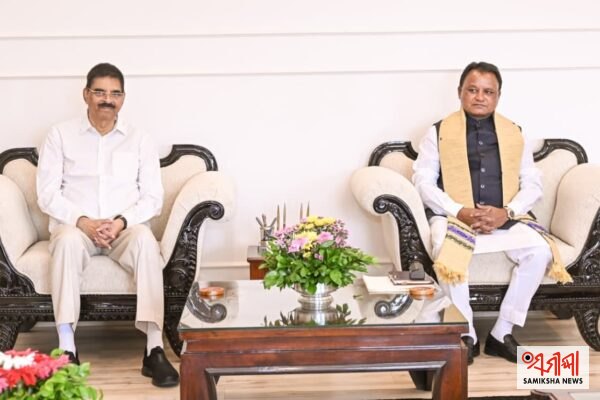 ଲୋକ ଭବନରେ ରାଜ୍ୟପାଳ ଡକ୍ଟର ହରି ବାବୁ କମ୍ଭମପାଟିଙ୍କୁ ମୁଖ୍ୟମନ୍ତ୍ରୀ ମୋହନ ଚରଣ ମାଝୀ ସୌଜନ୍ୟମୂଳକ ସାକ୍ଷାତ – ସମୀକ୍ଷା ଖବର
