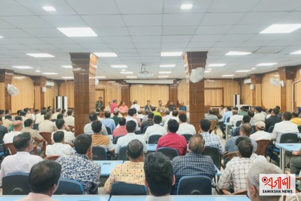 ଦୁର୍ଗାପୂଜାକୁ ନେଇ ଶାନ୍ତି କମିଟି ବୈଠକ: ଦୁର୍ଗାପୂଜାରେ ଡିଜେ-ଲେଜର ଲାଇଟ୍‌କୁ ସମ୍ପୂର୍ଣ୍ଣ ବ୍ୟାନ, ସିସିଟିଭି ଓ ଡ୍ରୋନ୍‌ ନଜରରେ ପୂଜା ମଣ୍ଡପ – ସମୀକ୍ଷା ଖବର
