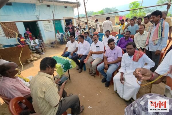 ବିଷମକଟକ ବିଧାୟକ ନୀଳମାଧବ ହିକକା ଦୁଇ ଛାତ୍ରୀଙ୍କ ଅଭାବନୀୟ ମୃତ୍ୟୁ ବରଣ କରିଥିବା ଶୋକ ସ୍ଵନ୍ତପ୍ତ ପରିବାରଙ୍କୁ ଭେଟି ସମ ବେଦନା ଜଣାଇଲେ – ସମୀକ୍ଷା ଖବର