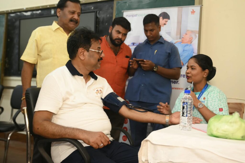 ବକ୍ସି ଜଗବନ୍ଧୁ ଉଚ୍ଚ ବିଦ୍ୟାଳୟର ୧୨୫ତମ ପ୍ରତିଷ୍ଠା ଦିବସ ପୂର୍ତ୍ତି ଅବସରରେ ସ୍ୱଚ୍ଛତା ଅଭିଯାନ ଓ ସ୍ୱାସ୍ଥ୍ୟ ଶିବିର – ସମୀକ୍ଷା
