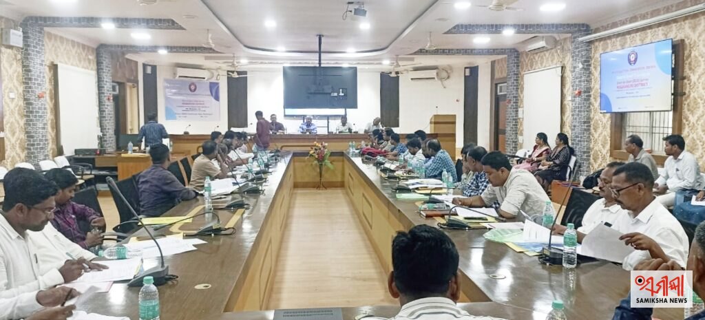 ଆଗାମୀ ତ୍ରିସ୍ତରୀୟ ପଞ୍ଚାୟତ ଓ ପୌର ନିର୍ବାଚନ ୨୦୨୭: ମାଷ୍ଟର ଟ୍ରେନର ଓ ନିର୍ବାଚନୀ ଅଧିକାରୀଙ୍କ ତାଲିମ ଶିବିର ଅନୁଷ୍ଠିତ – ସମୀକ୍ଷା ଖବର
