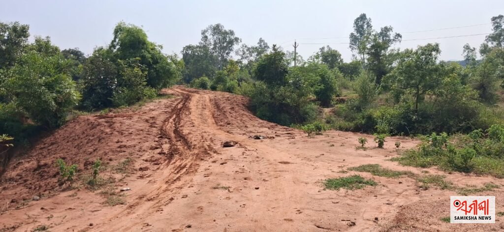 ଟିଟିଲାଗଡ: ୩୦୦ ମିଟର ରାସ୍ତା, ୧୦ ଲକ୍ଷ ଟଙ୍କା ବ୍ୟୟ ଖର୍ଚ୍ଚକୁ ନେଇ ପ୍ରଶ୍ନ ଅଧିକାରୀଙ୍କ ପ୍ରତିକ୍ରିୟାକୁ ଅପେକ୍ଷା – ସମୀକ୍ଷା ଖବର