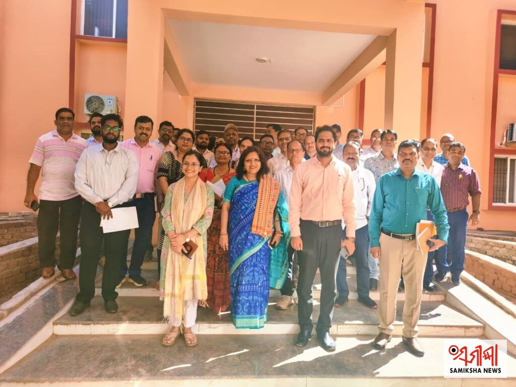 ରାୟଗଡ଼ ଜିଲ୍ଲାର ବିକାଶମୂଳକ ପ୍ରକଳ୍ପର ସମୀକ୍ଷା କଲେ ହସ୍ତତନ୍ତ, ବୟନ ଓ ହସ୍ତଶିଳ୍ପ ବିଭାଗର କମିଶନର-ତଥା-ଶାସନ ସଚିବ – ସମୀକ୍ଷା ଖବର