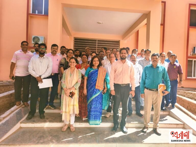 ରାୟଗଡ଼ ଜିଲ୍ଲାର ବିକାଶମୂଳକ ପ୍ରକଳ୍ପର ସମୀକ୍ଷା କଲେ ହସ୍ତତନ୍ତ, ବୟନ ଓ ହସ୍ତଶିଳ୍ପ ବିଭାଗର କମିଶନର-ତଥା-ଶାସନ ସଚିବ