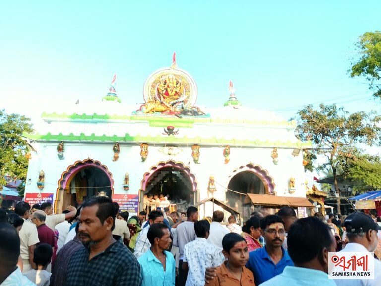 ଜଗତସିଂହପୁର : ଝଙ୍କଡ଼ ବାସିନୀ ମା ସାରଳା ଙ୍କ ଅଷ୍ଟମୀ ତିଥିରେ ଦର୍ଶନ ପାଇଁ ଭକ୍ତଙ୍କ ଭିଡ଼