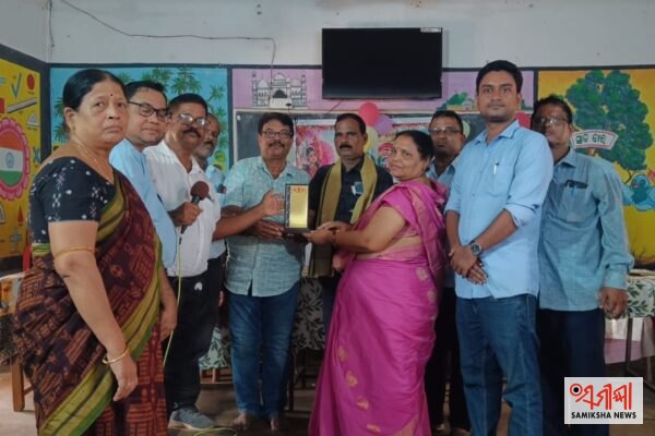 ଅନ୍ତର୍ନିହିତ ଗୁଣାବଳୀର ପରିପ୍ରକାଶ କରେ ସୁରଭି – ସମୀକ୍ଷା ଖବର