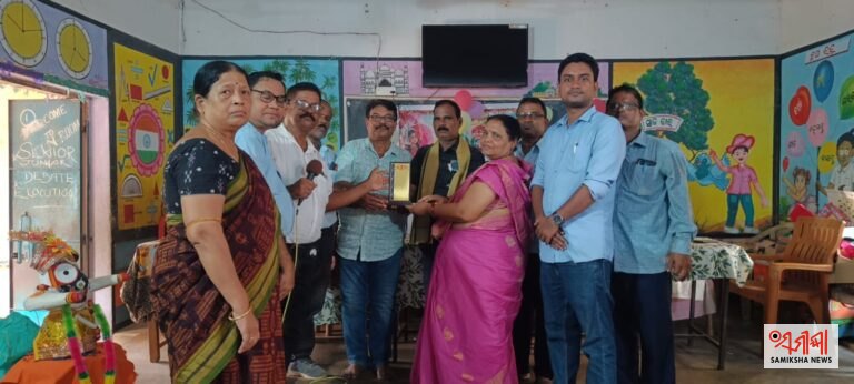 ଅନ୍ତର୍ନିହିତ ଗୁଣାବଳୀର ପରିପ୍ରକାଶ କରେ ସୁରଭି