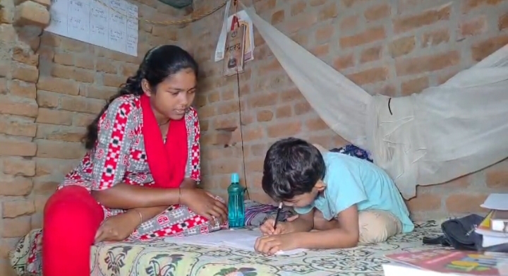 ଦାରିଦ୍ର୍ୟ ଛଡ଼ାଇ ନେଲା ପାଠପଢ଼ାର ସ୍ୱପ୍ନ – ସମୀକ୍ଷା